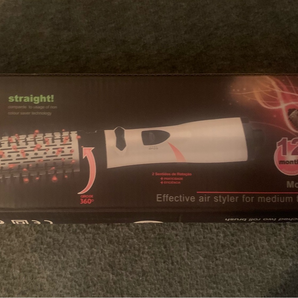 Red and Black Air Styler NWOT